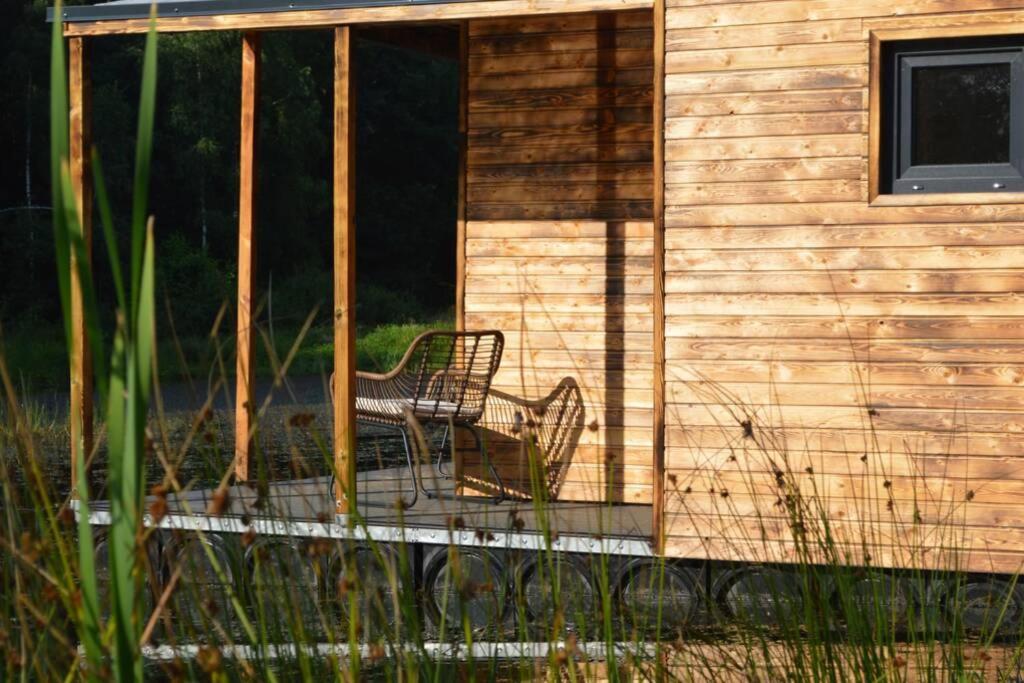 Heather Hut, Off-Grid Cottage On A Pond+2 Ha Darzkowo Buitenkant foto